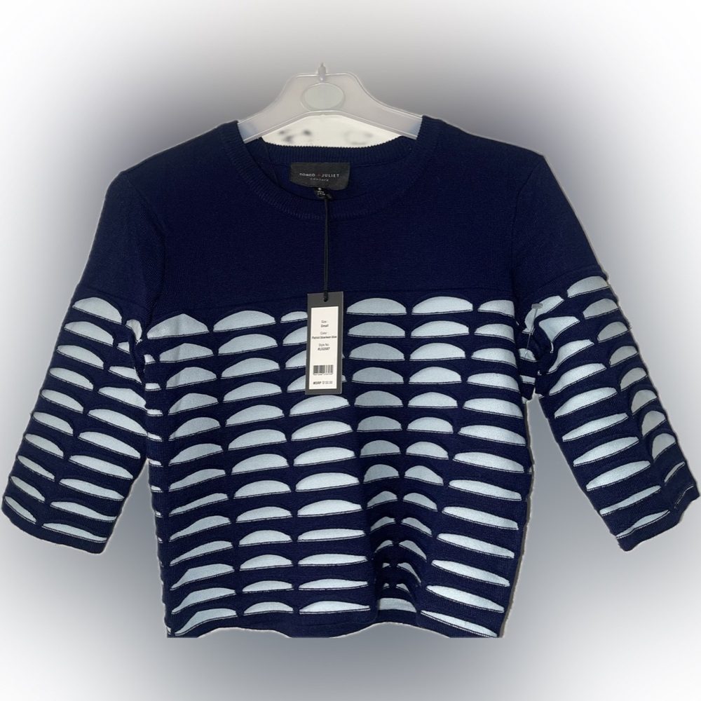BRAND NEW WITH TAGS Abstract Two -Tone Sweater